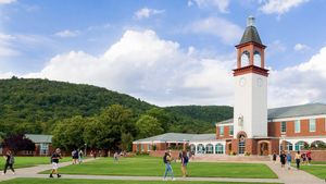 Image post by @quinnipiacu on Instagram