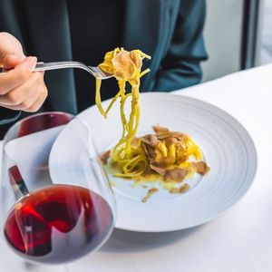 Image post by @425parkavenue on Instagram