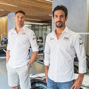 Image post by @lucasdigrassi on Instagram