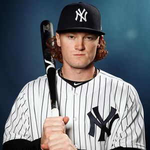 Image post by @bronxpinstripes on Instagram