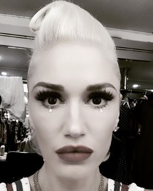 Image post by @gwenstefani on Instagram