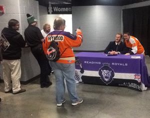 Image post by @readingroyals on Instagram