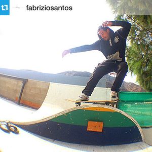Image post by @mannysantiago on Instagram