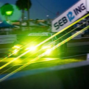 Image post by @gradientracing on Instagram