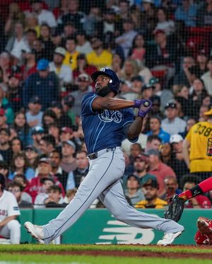 Image post by @raysbeisbol on Instagram
