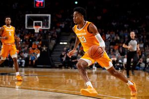 Image post by @vol_hoops on Instagram