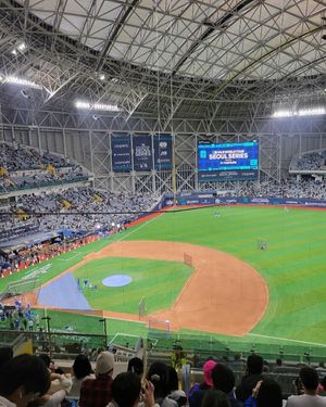 Image post by @am570lasports on Instagram