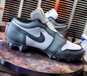 Image post by @football.equipment on Instagram