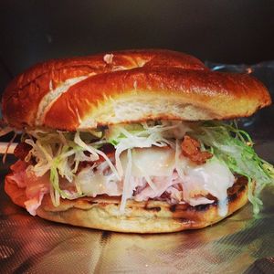 Image post by @bagelstreetdeli on Instagram