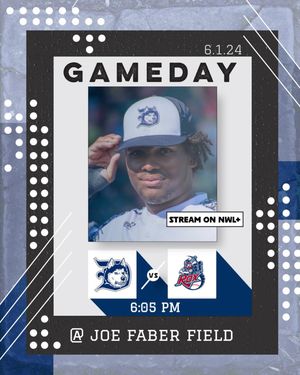 Image post by @duluthhuskies on Instagram