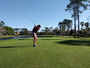 Image post by @cmuwomensgolf on Instagram