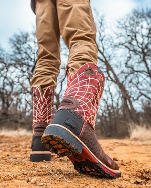 Image post by @justinboots_ on Instagram
