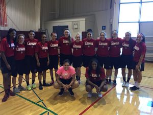 Image post by @lewiswbball on Instagram