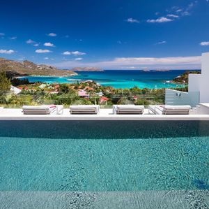 Image post by @christiesrealestate on Instagram