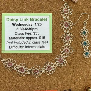 Image post by @beadcache on Instagram