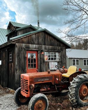 Image post by @themainemag on Instagram