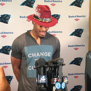 Image post by @roaringriot on Instagram