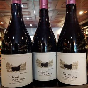 Image post by @wineart.liquor on Instagram