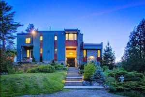 Image post by @christiesrealestate on Instagram