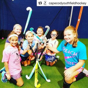 Image post by @stxfieldhockey on Instagram