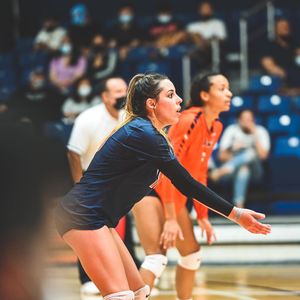 Image post by @fullerton_wvb on Instagram