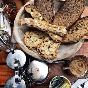 Image post by @lepainquotidienus on Instagram