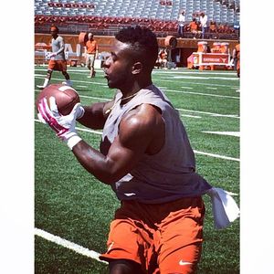 Image post by @longhornnetwork on Instagram