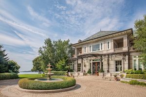 Image post by @christiesrealestate on Instagram