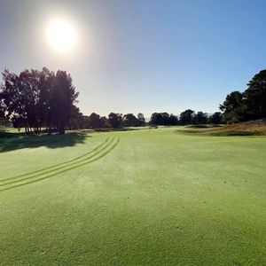 Image post by @glenelggolf on Instagram
