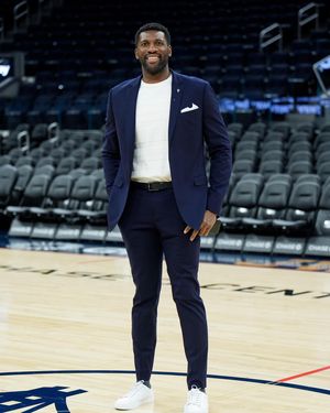 Image post by @fezzyfel on Instagram