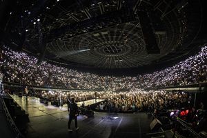 Image post by @defleppard on Instagram