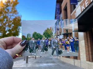 Image post by @uwathletics on Instagram
