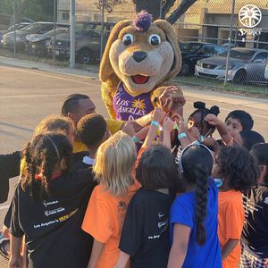 Image post by @la_sparks on Instagram