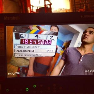 Image post by @therealcarlospena on Instagram