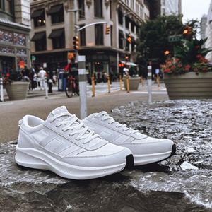 Image post by @dsw on Instagram