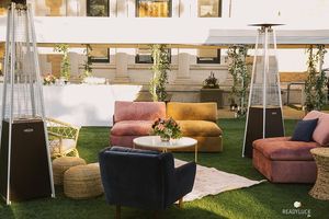 Image post by @rentquest_nyc on Instagram