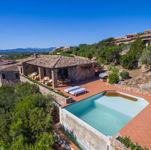 Image post by @christiesrealestate on Instagram
