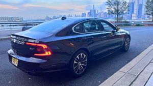 Image post by @gemlimo on Instagram