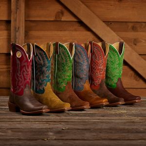 Image post by @justinboots_ on Instagram