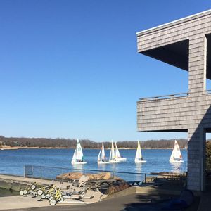 Image post by @yalesailing on Instagram
