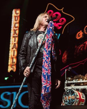 Image post by @defleppard on Instagram