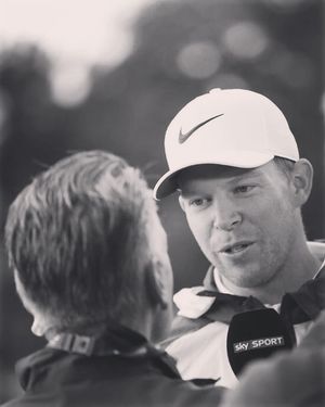 Image post by @alexknappegolf on Instagram