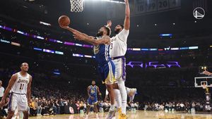 Image post by @teamwallhoops on Instagram
