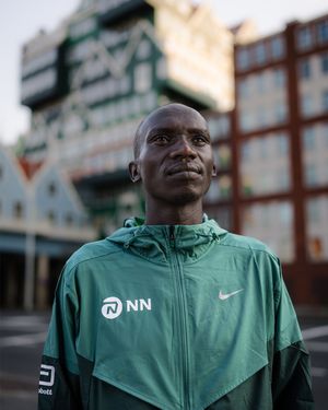Image post by @nnrunningteam on Instagram