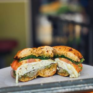 Image post by @bagelstreetdeli on Instagram