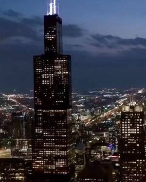 Image post by @chicago.explore on Instagram
