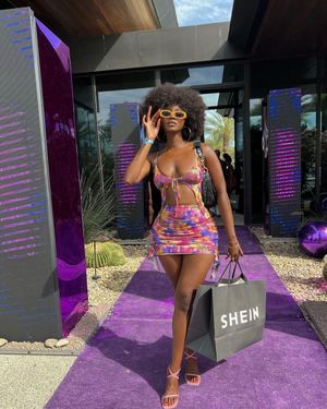 Image post by @shein_us on Instagram