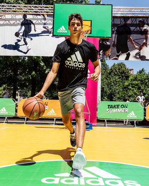 Image post by @adidasita on Instagram