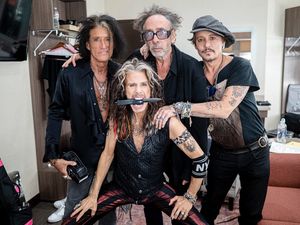 Image post by @Aerosmith on Twitter/X