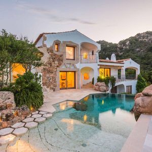 Image post by @christiesrealestate on Instagram